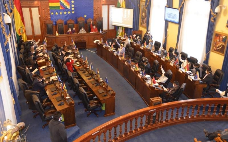 Crédito de $us 109 millones aprobado por la Cámara de Senadores