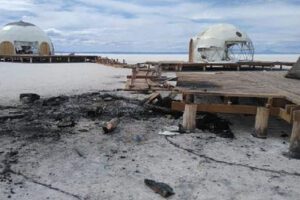 Estado de emergencia en Oruro tras ataque a domos turísticos