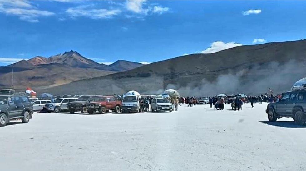 Diálogo y conciliación entre departamentos en el contexto de la violencia en el Salar de Thunupa
