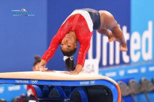 Simone Biles no participará en las finales por aparatos por motivos de salud