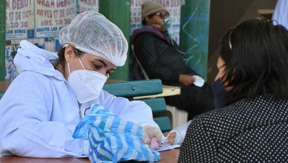 Covid-19 en Bolivia: más de un millar de contagios reportados