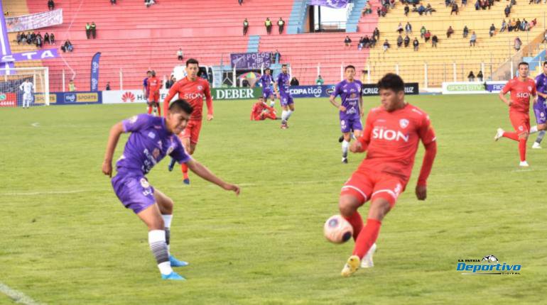 Real Potosí vs Royal Pari en el torneo Único de la División Profesional