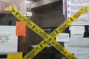 Desprecintado oficinas Gobernación en Oruro