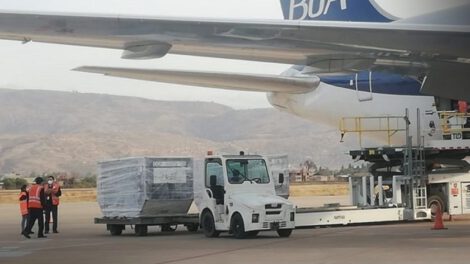 La llegada de las 500 mil dosis de la vacuna Sinopharm