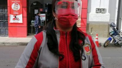 La secretaria General del Colegio Médico de Oruro, Carmen Alcalá, habla sobre la vacuna Sputnik-V