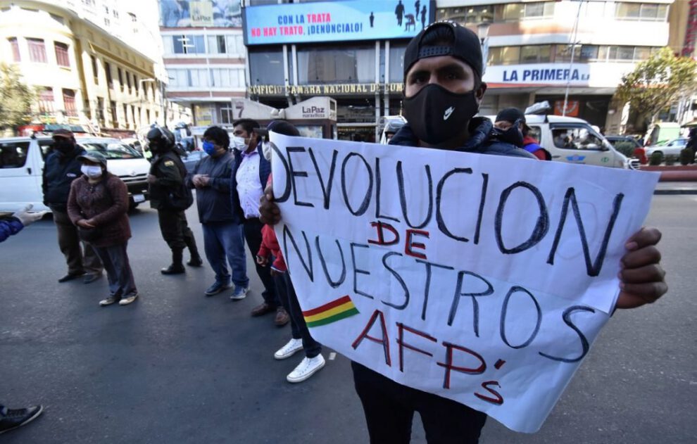 Devolución de aportes AFP hasta 15.000 bolivianos