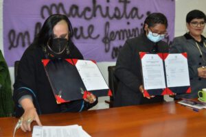 Eva Copa y Mujeres Creando firman acuerdo para mejorar la atención a víctimas de violencia