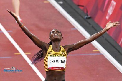 Chemutai gana el oro en la prueba 3.000 obstáculos damas