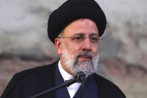 Seyed Ebrahim Raisi jura como nuevo Presidente de Irán