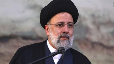 Seyed Ebrahim Raisi jura como nuevo Presidente de Irán