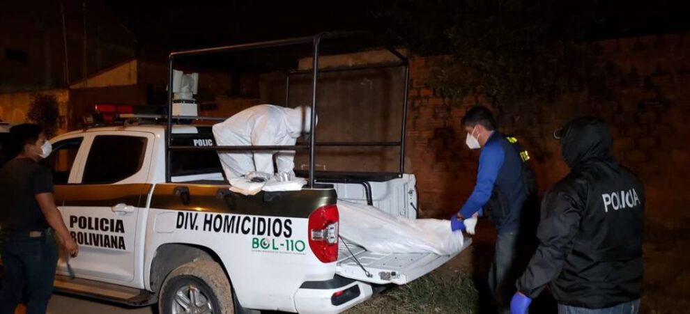 Cadáver encontrado en Santa Cruz con puñaladas