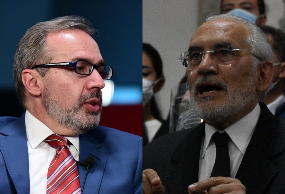 Carlos Mesa busca una fórmula mágica para exonerarse