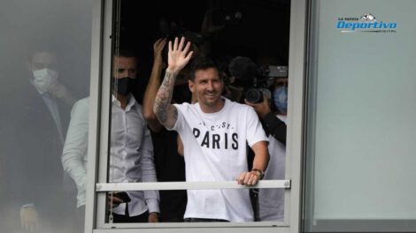 Llegada de Messi a París con el PSG