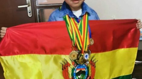 Rodrigo Matías Valdivia Pérez muestra su pasión por los números en competencias