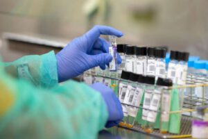 Viales de vacunas contra el coronavirus