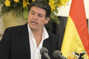Jerjes Justiniano pide declarar en Santa Cruz por el caso del presunto golpe de Estado