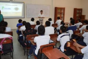 Encuesta regreso escolares Tarija
