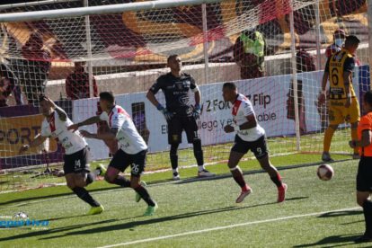 Triunfo del Always Ready ante The Strongest en el estadio Municipal de El Alto