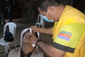 Humo de los incendios provoca conjuntivitis y dolencias estomacales en la población de Candelaria