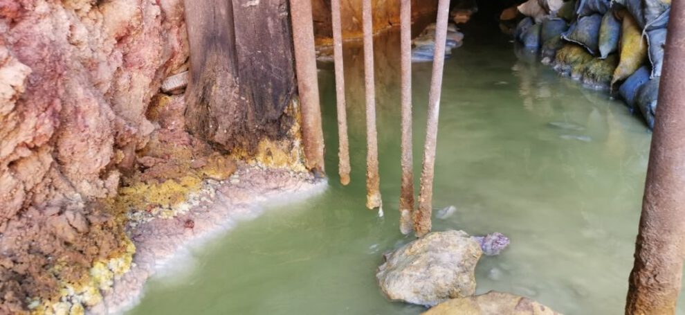 Aguas ácidas en cooperativas mineras