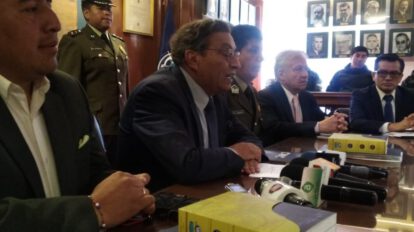 Acuerdo entre Gobierno y dirigentes de El Alto para indemnizaciones