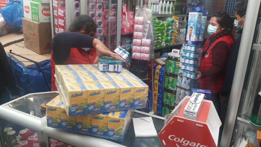 Decomiso de medicamentos de contrabando en la 6 de Agosto