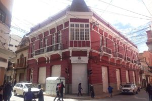 Accidente de tránsito donde padre atropella a su hijo de 4 años