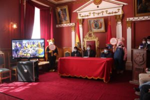 Campaña de limpieza y reciclaje en Oruro