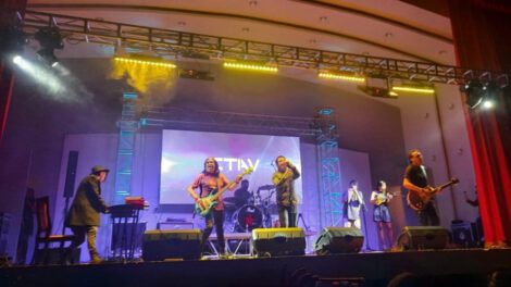 Octavia conquista Oruro con lo mejor del rock boliviano