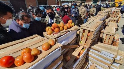 Decomiso de frutas y hortalizas en El Alto