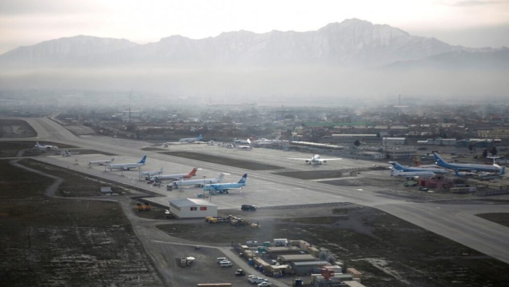 Disparos en el aeropuerto de Kabul