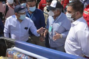 Entrega de víveres a las familias afectadas por los incendios en la Chiquitania
