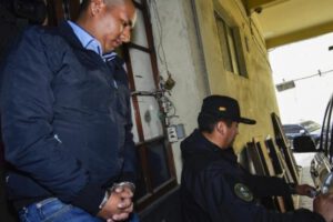 Detención de Juan Franz Pari Mamani por el desfalco al Banco Unión