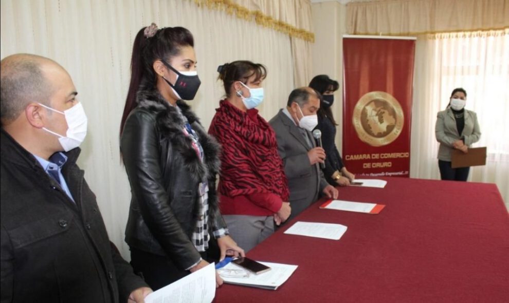 Foro de Empresarias para Emprendedores organizado por la Cámara de Comercio Oruro