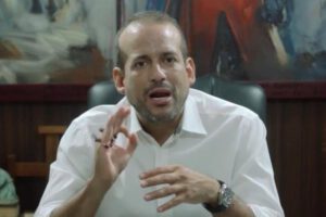Camacho sobre Añez y Evo