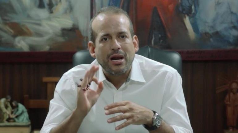 Camacho sobre Añez y Evo