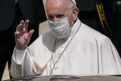 Vacunarse es un acto de amor según Papa Francisco