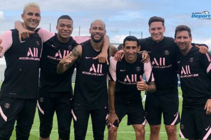Messi en el PSG entrenando antes del partido contra el Brest