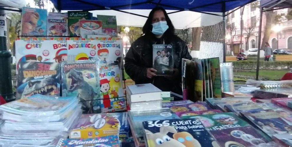 Feria del Libro en la Plaza Castro y Padilla