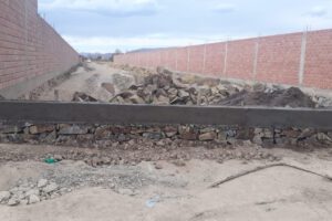 Construcción ilegal Villa Armonía afecta vía