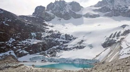Suspensión de visitas al nevado de Charquini
