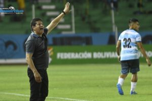 Eduardo Villegas deja la dirección técnica de Blooming