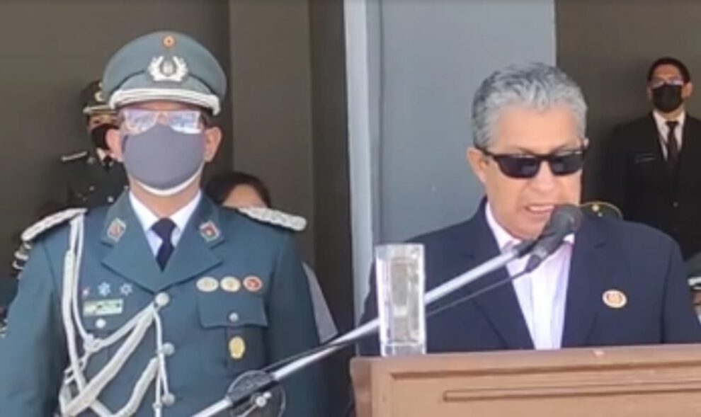 Ministro de Defensa exige subordinación para evitar otro golpe de Estado