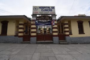 Paro de médicos en Hospital de Clínicas de La Paz
