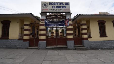Paro de médicos en Hospital de Clínicas de La Paz