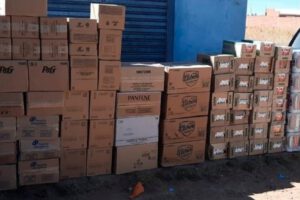 Aduana decomisa productos de contrabando