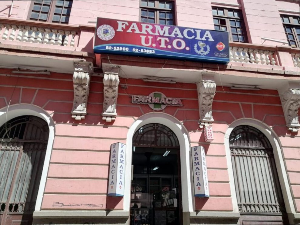La Farmacia UTO busca convertirse en institución pública