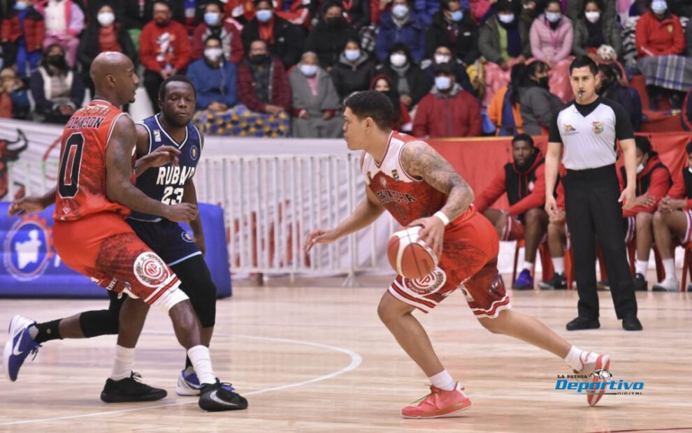 Pichincha y Nacional Potosí inician la serie final de la Libobásquet