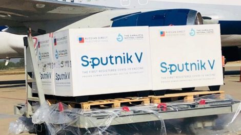 Vacunas Sinopharm y Sputnik V anunciadas por la Viceministra Hidalgo