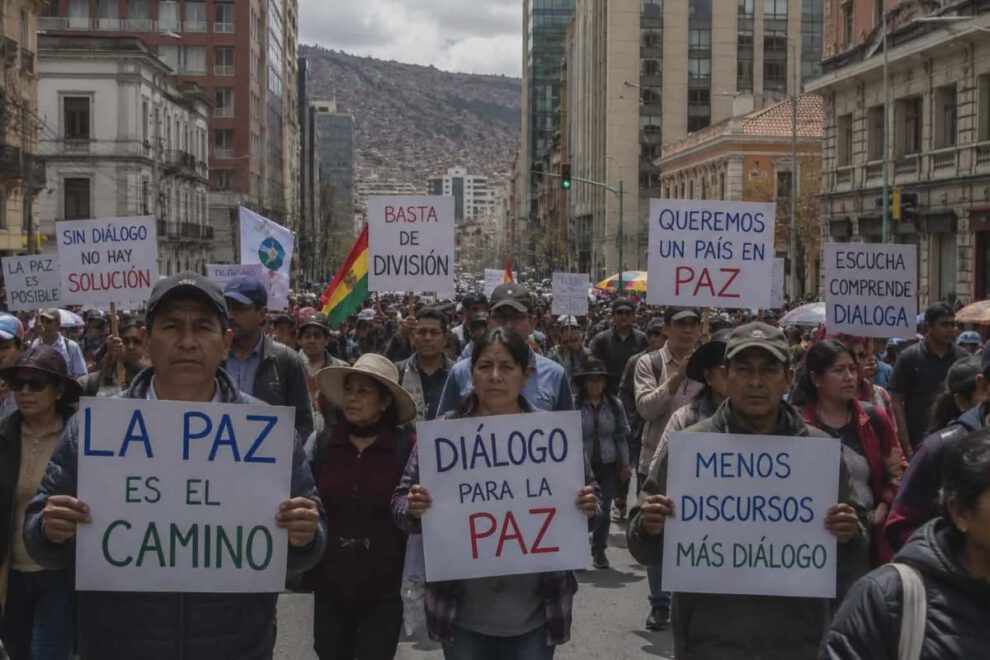 La Iglesia y la Defensoría instaron al Gobierno, dirigentes y sectores en conflicto a dialogar